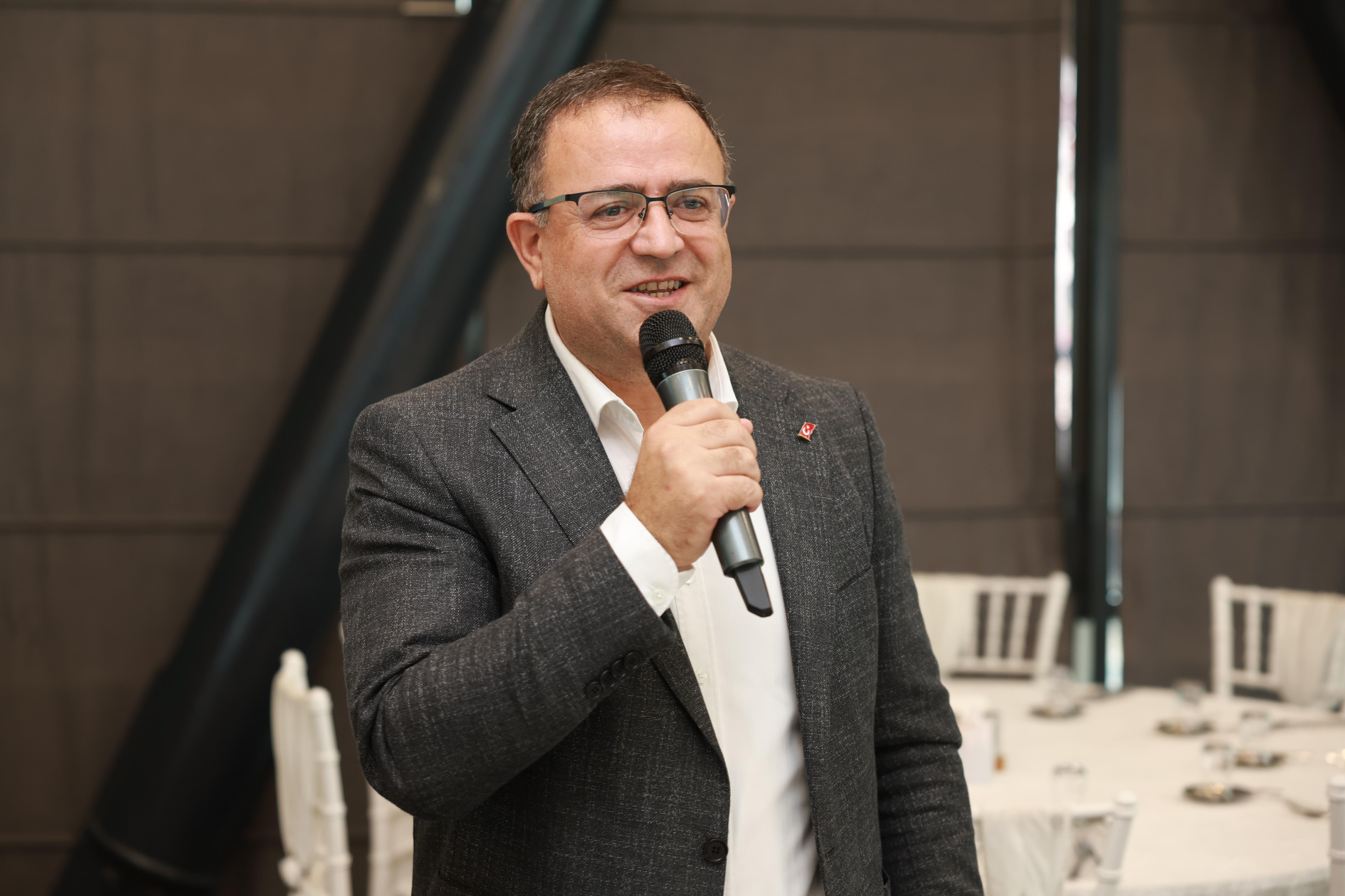 Bakan Gke: Geleceimiz in En Deerli Yatrm, nsan Yetitirmek