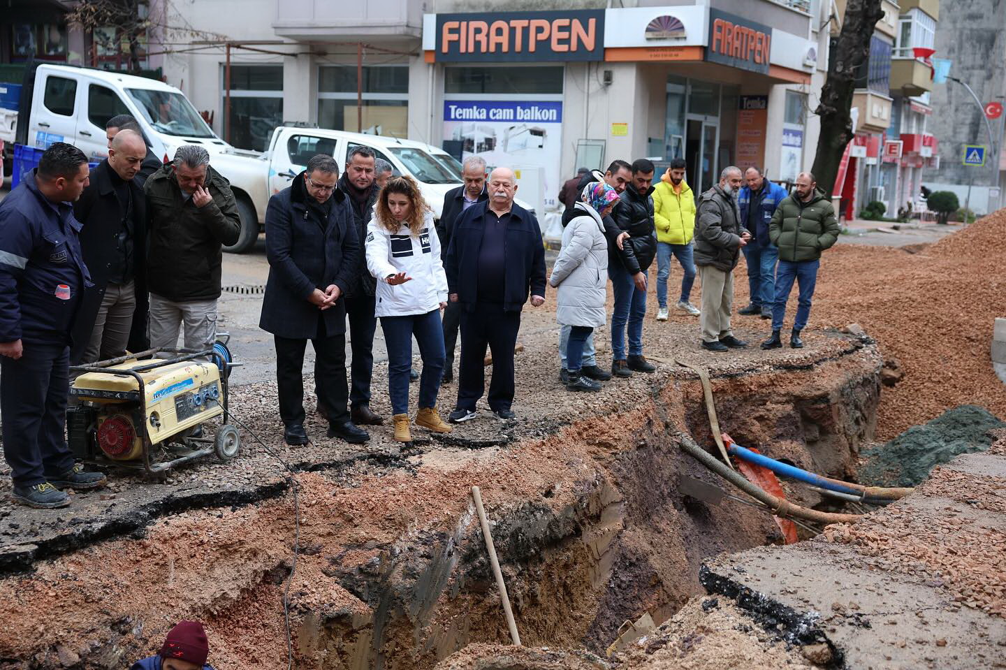 Denizciler Caddesindeki almalara Bakan Gkeden Yakn Takip